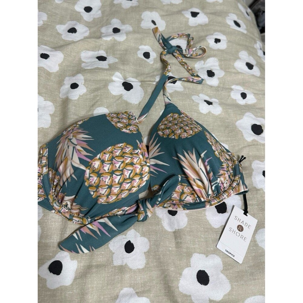 Shade and shore NWT swim top